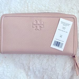 Tory Burch Thea Wallet in Sweet Melon